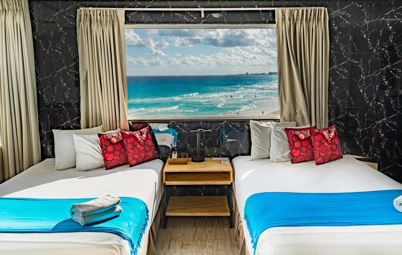 Paradise Beachfront & Nightlife Heart Cancún