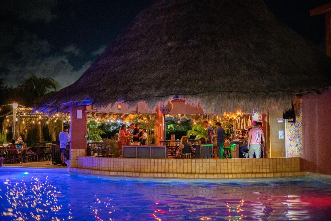 Hotel Selina Laguna Zone Cancun