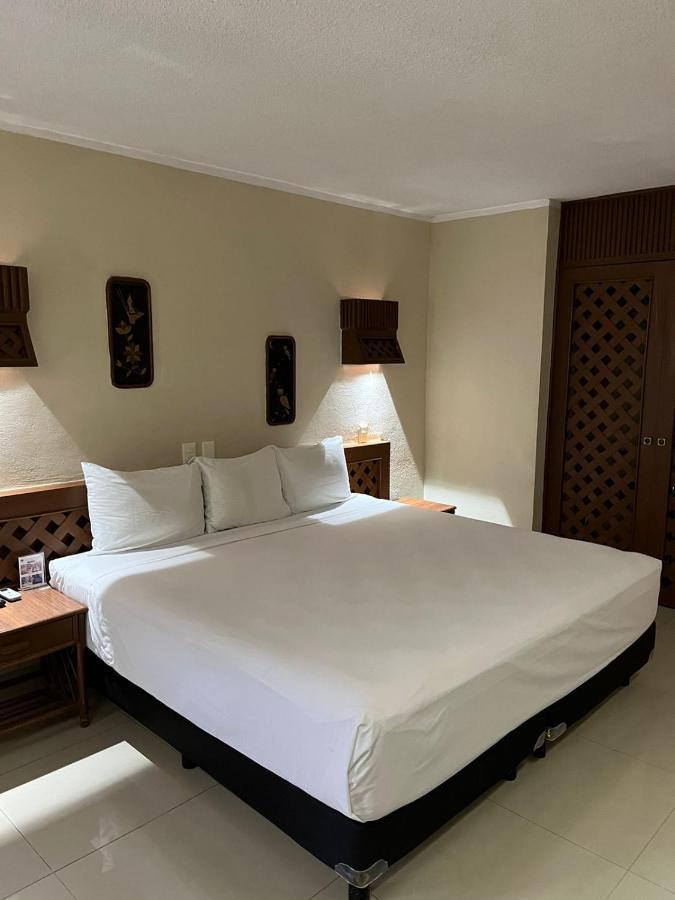Plaza Kokai Hotel Cancun