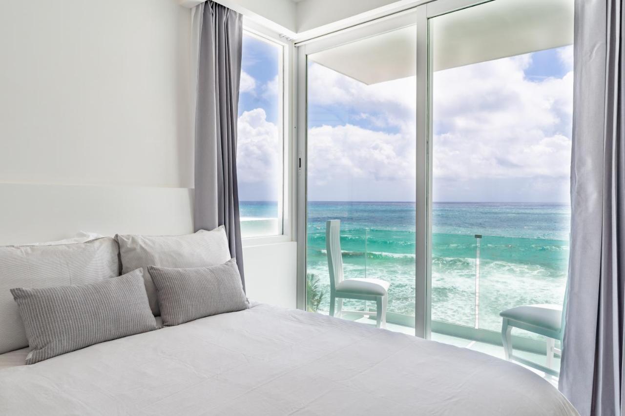 Beachfront Deluxe -best Ocean View, With Beach, Gym And * Cancún
