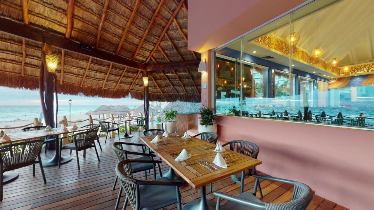 Royal Select At Grand Park Royal (adults Only) Hotel