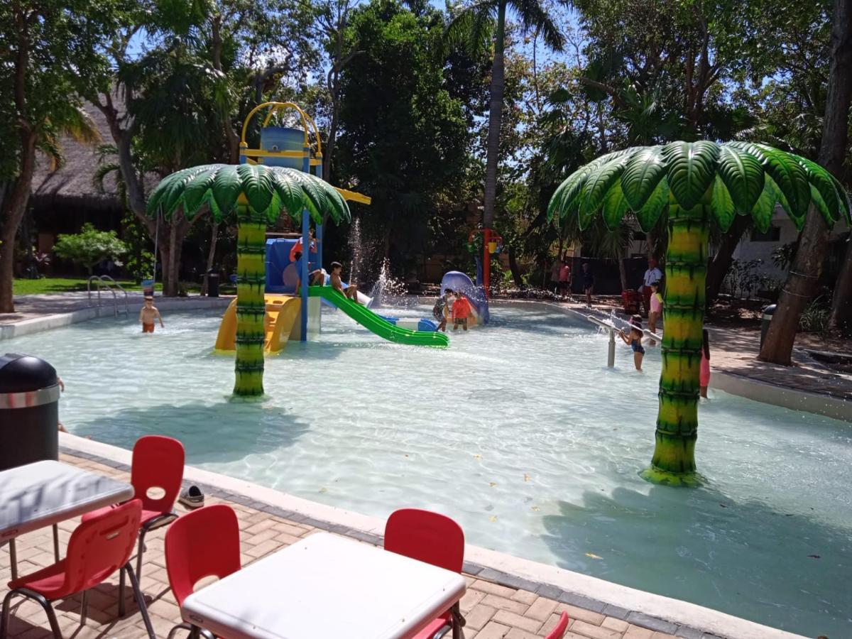 Plaza Caribe Hotel 4*