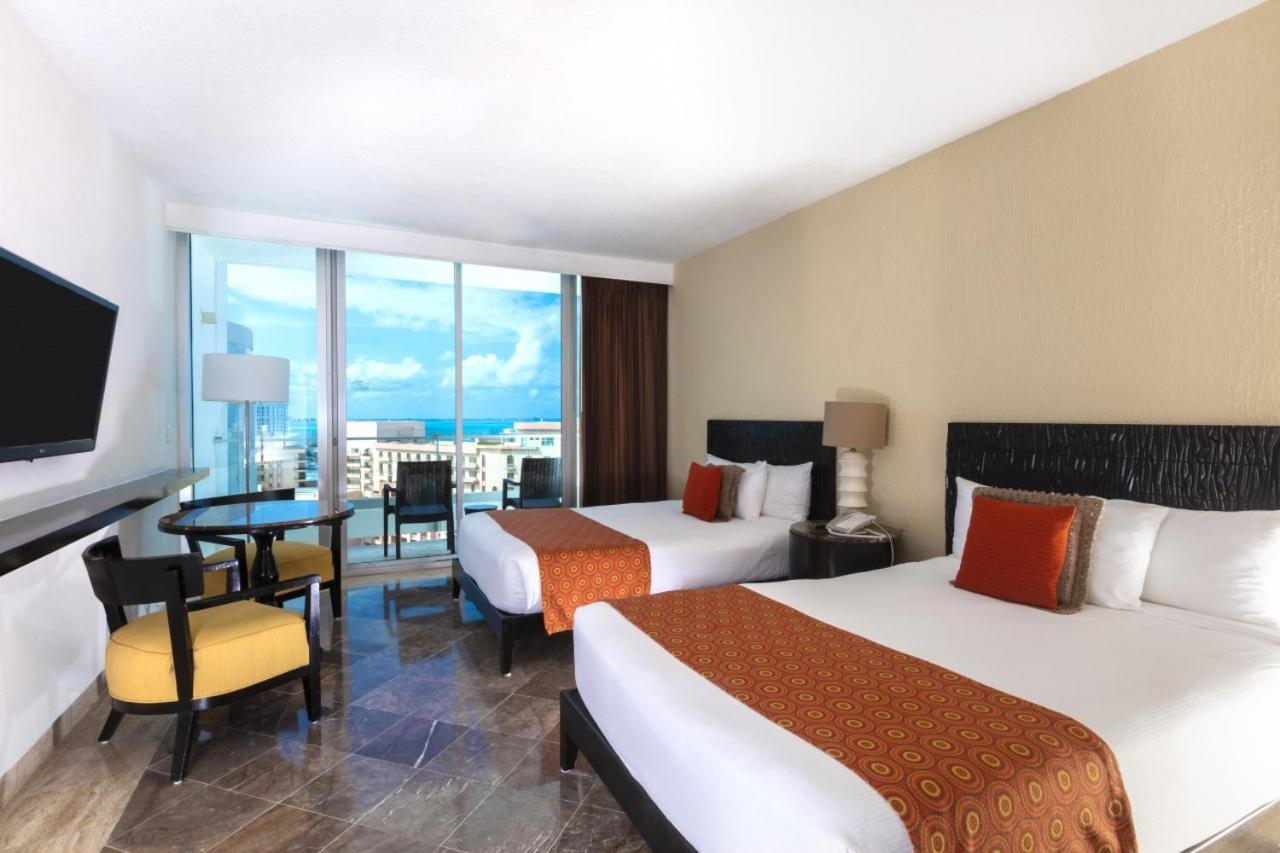 Resort Krystal Grand Cancún