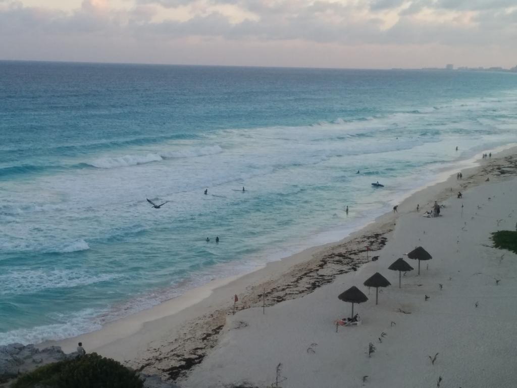 Zone Apartahotel Cancún
