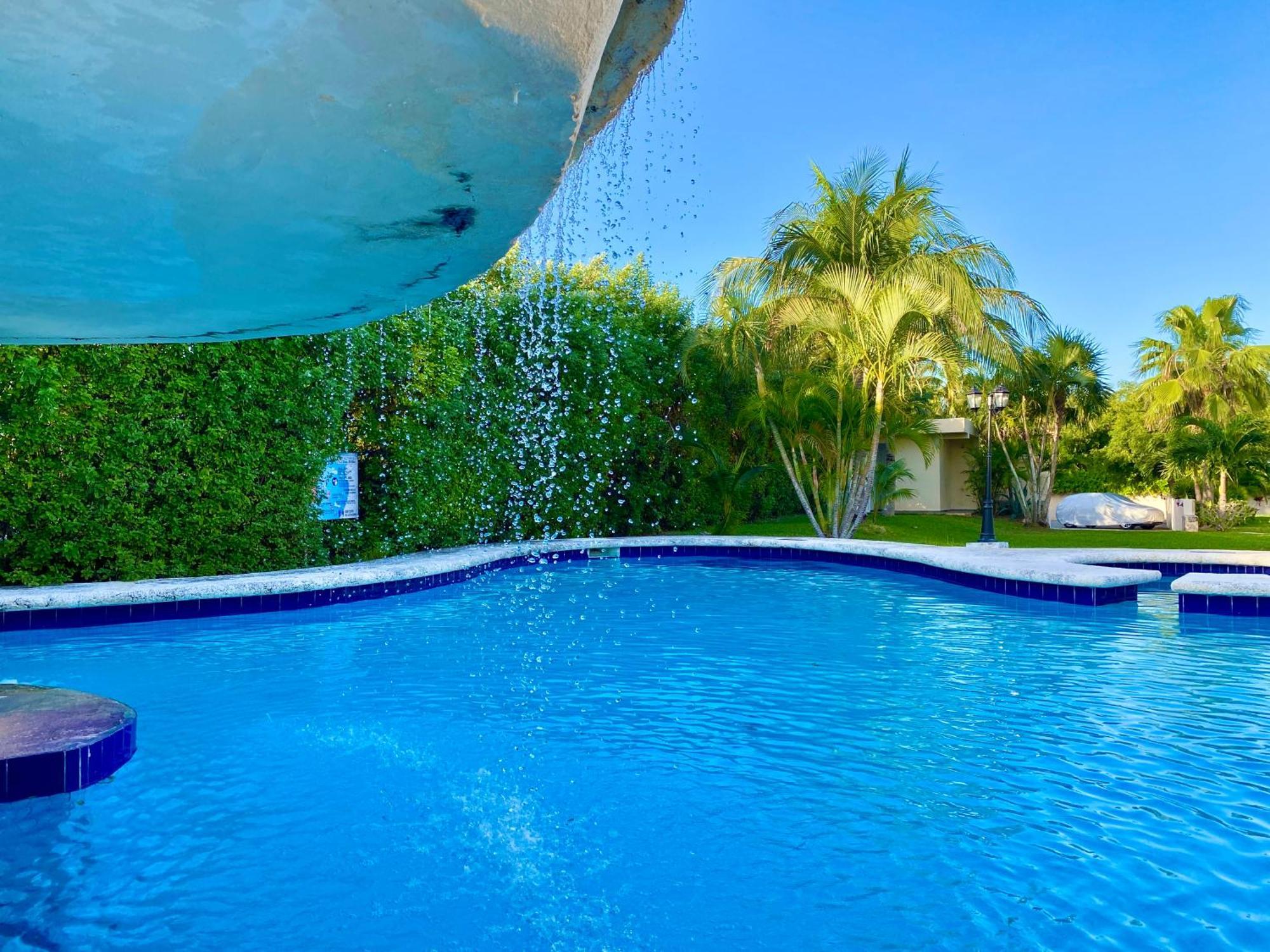Cascada By Andiani Travel * Cancún