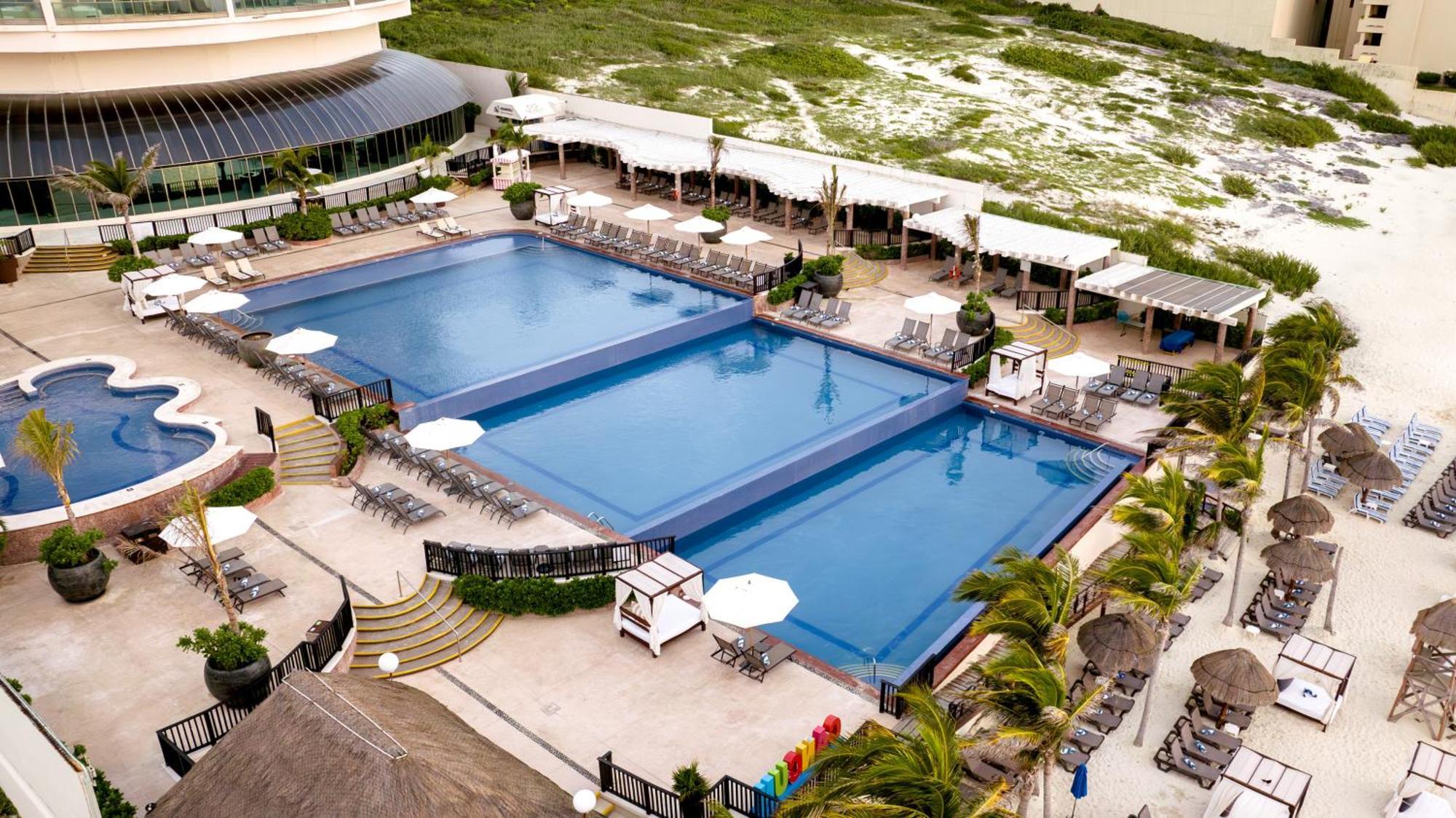 Resort Seadust Family Cancún