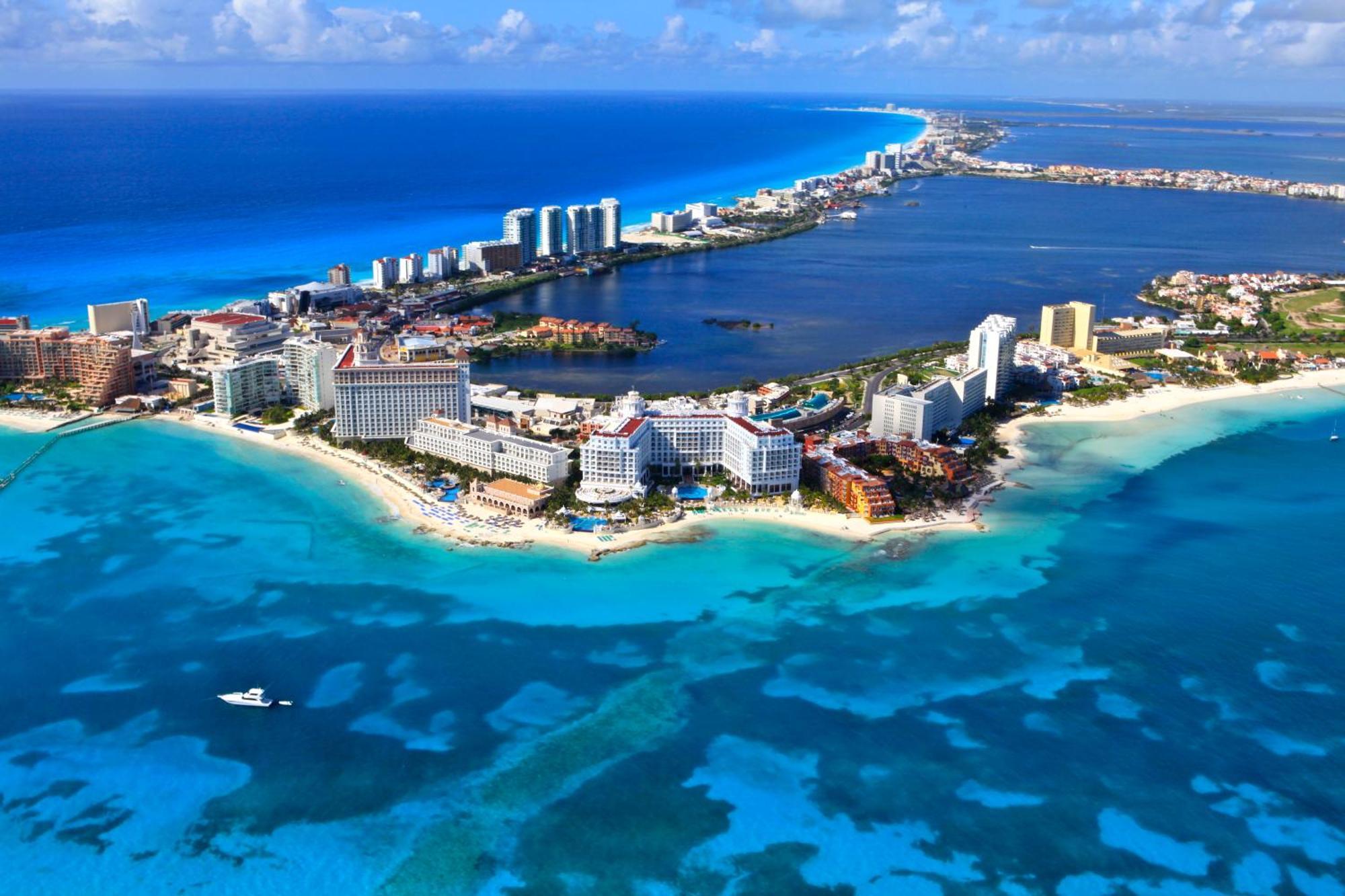 Azcapri Boutique & Cancún