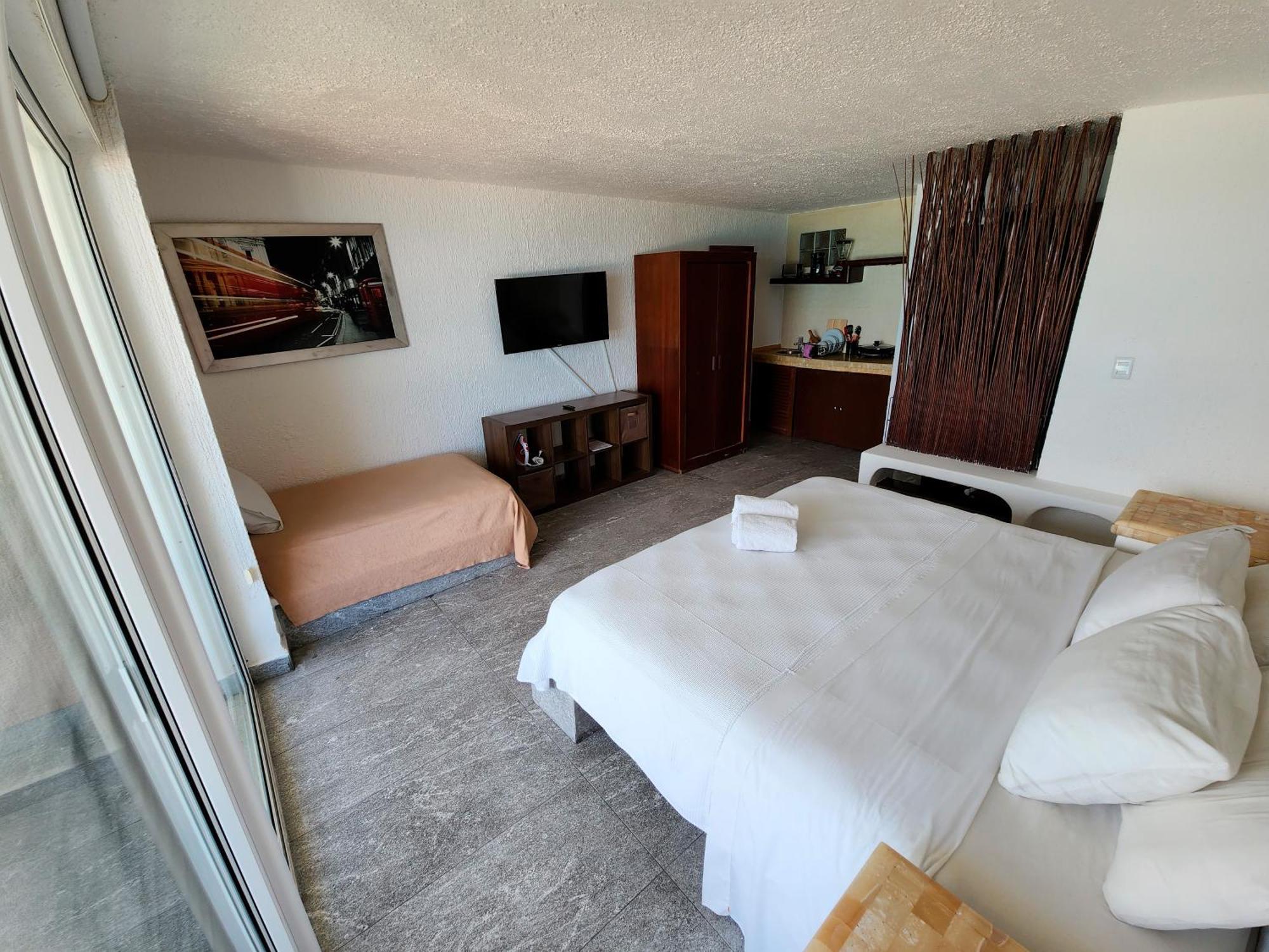 Rodero By Solymar Front In Zone Apartahotel Cancún