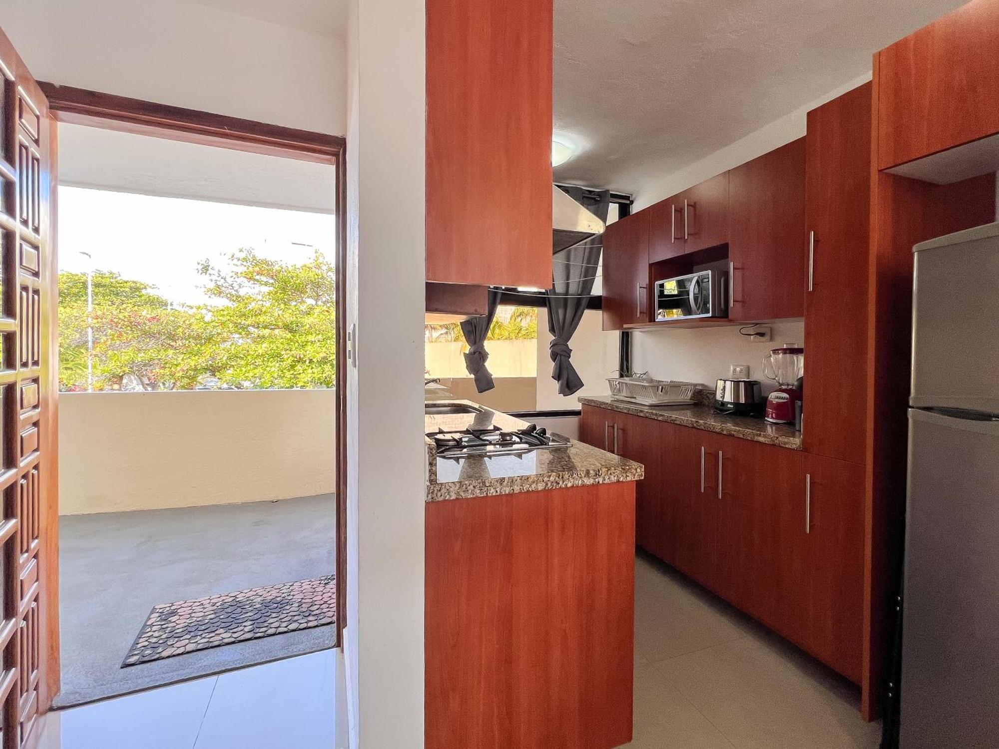 Mar De Cancun, Beautiful 2br 2ba Overlooking Spectacular View! * Cancún