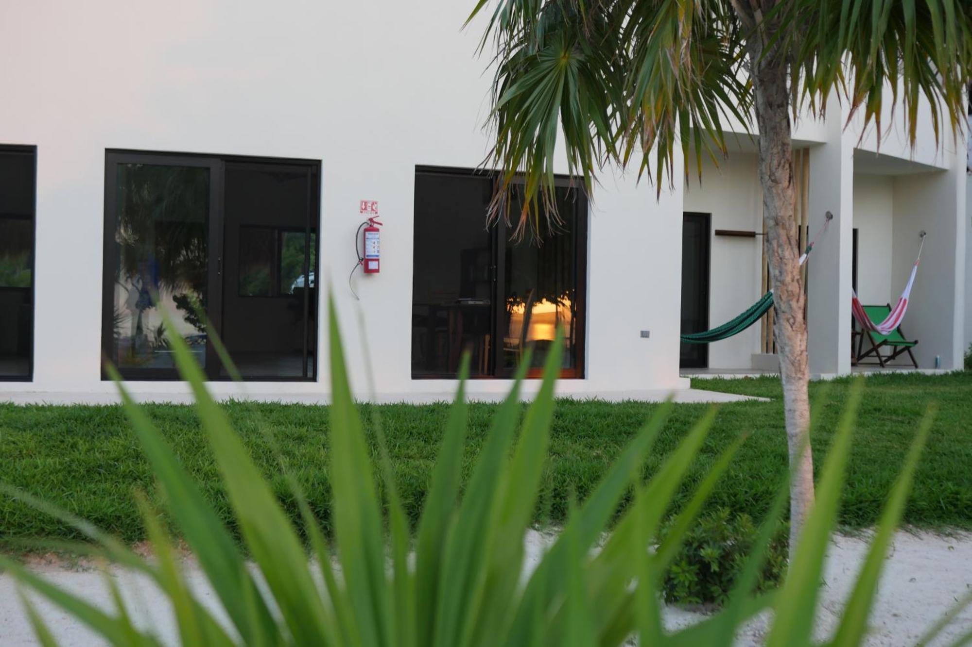 Hotel Ikarus Costa Mujeres Eco Sunset View *