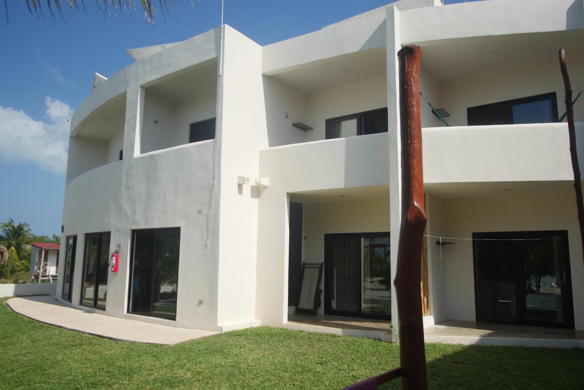 Hotel Ikarus Costa Mujeres Eco Sunset View Cancún