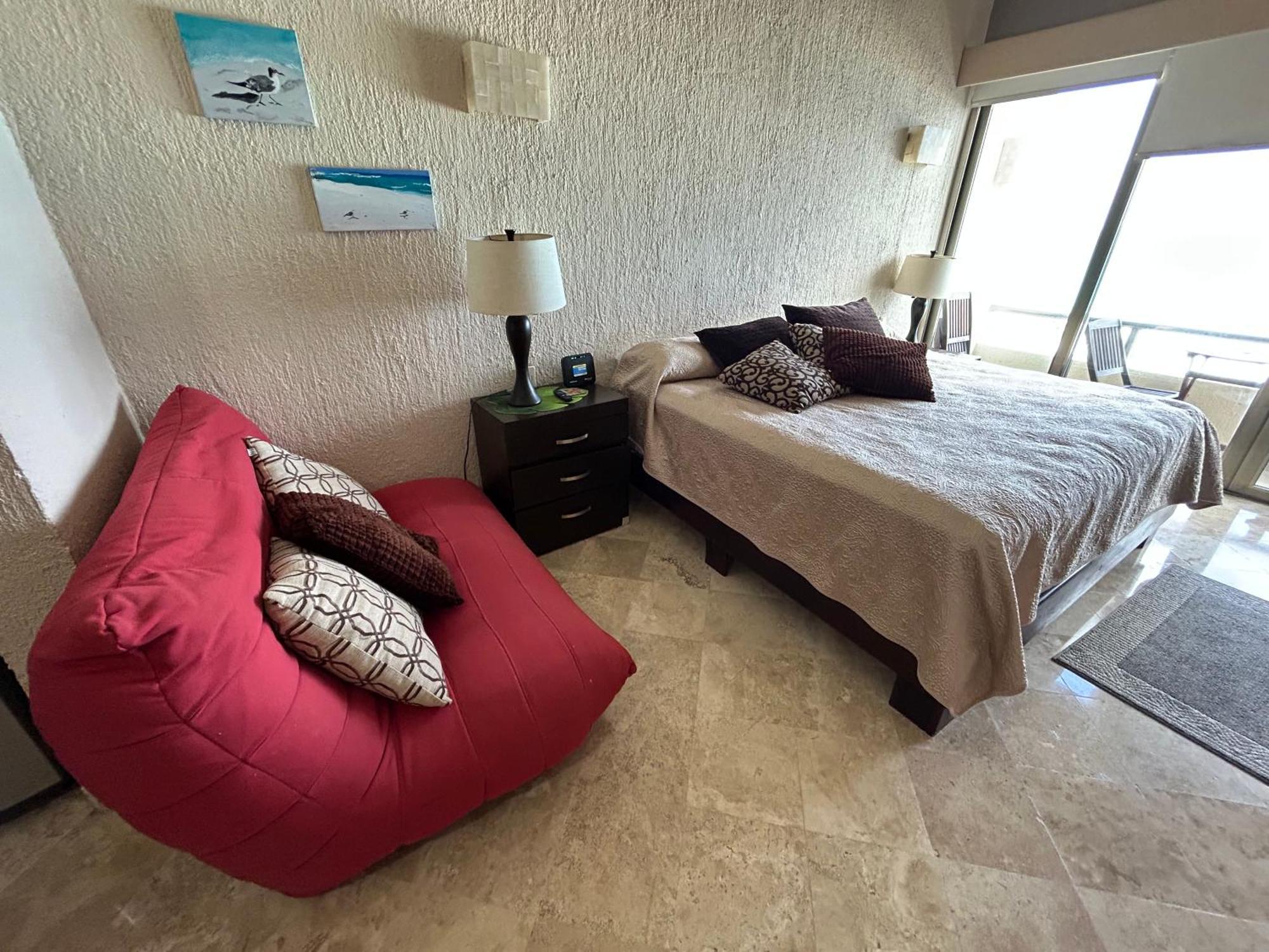 Solymar On The Cancun