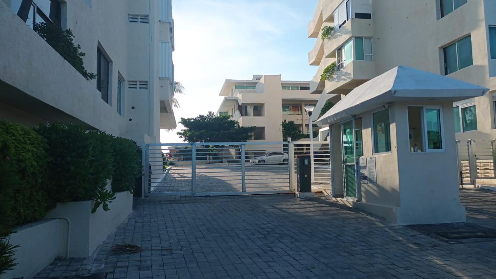 Apartamento With Balcony Ocean & Lagoon View, Brisas Zone, By & Ocean *