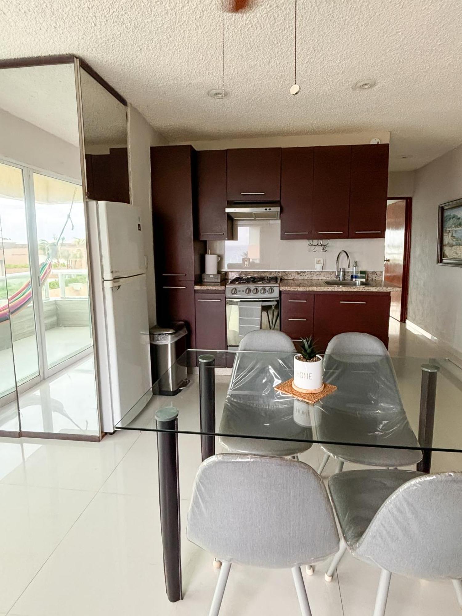 With Balcony Ocean & Lagoon View, Brisas Zone, By & Ocean Apartamento Cancún