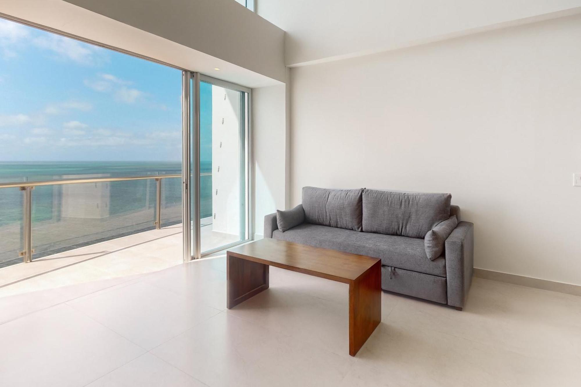 Torre Peninsula 11b Apartamento *