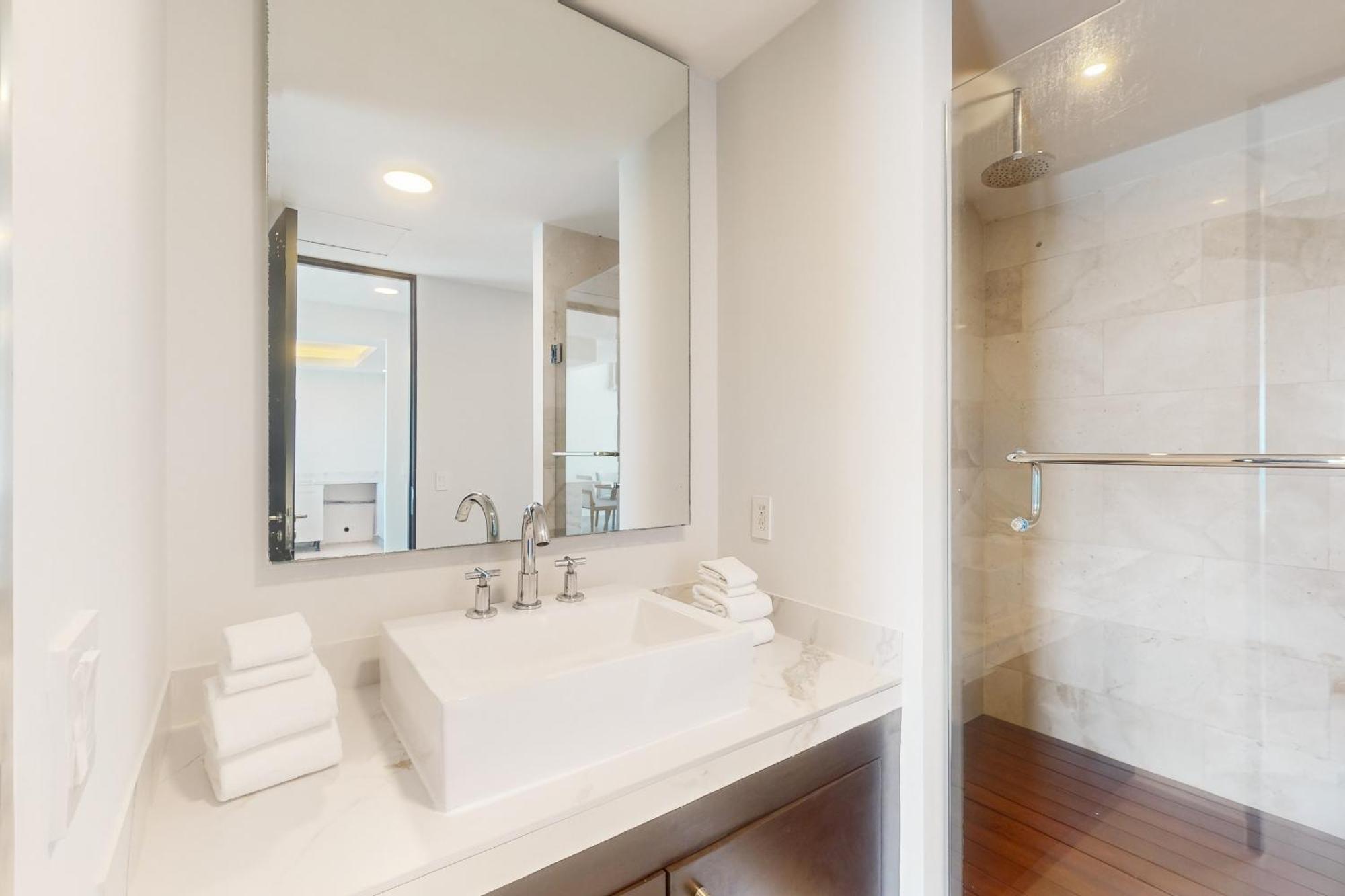 Torre Peninsula 11b Apartamento
