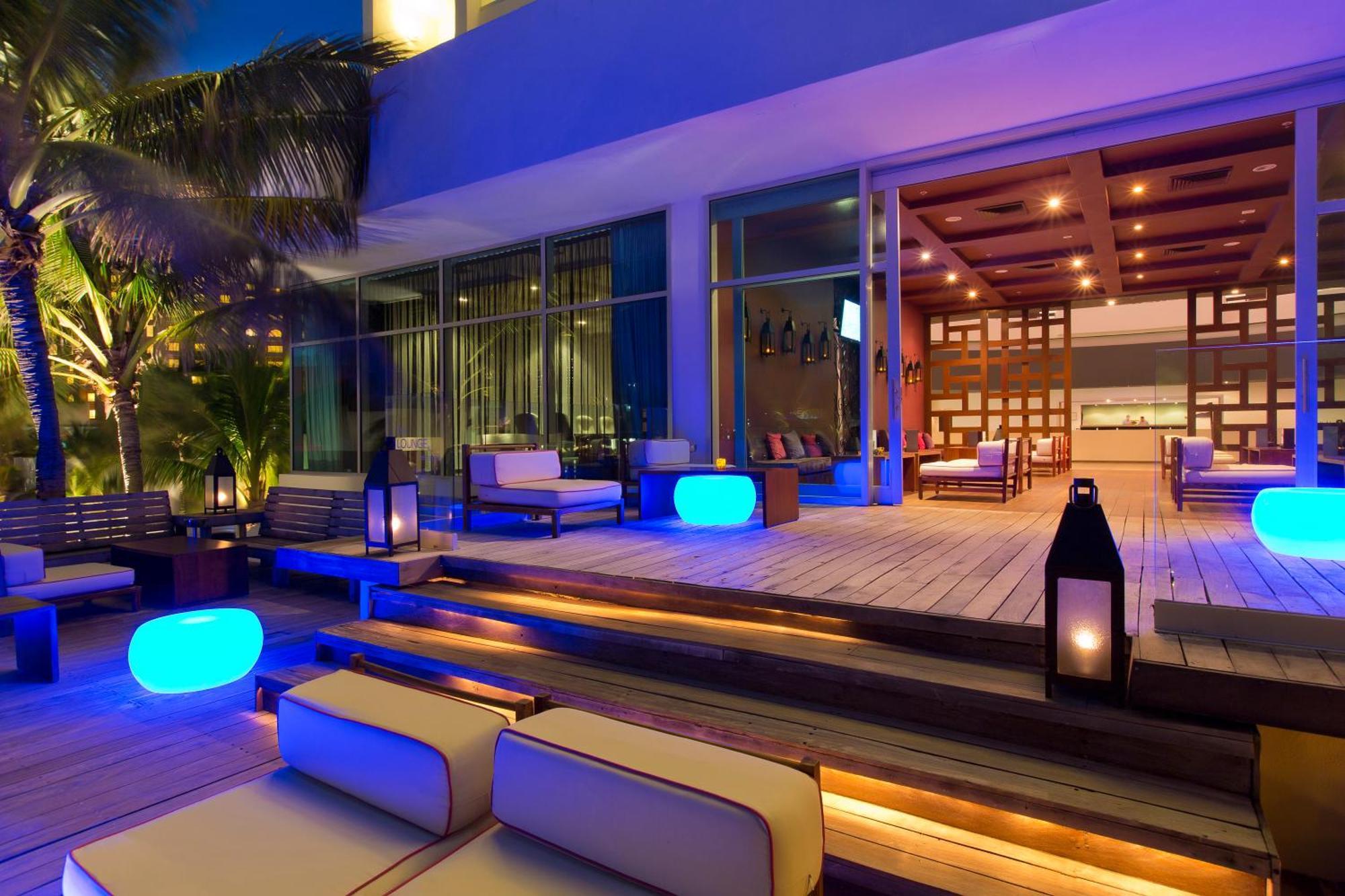 Altitude At Krystal Grand Cancún