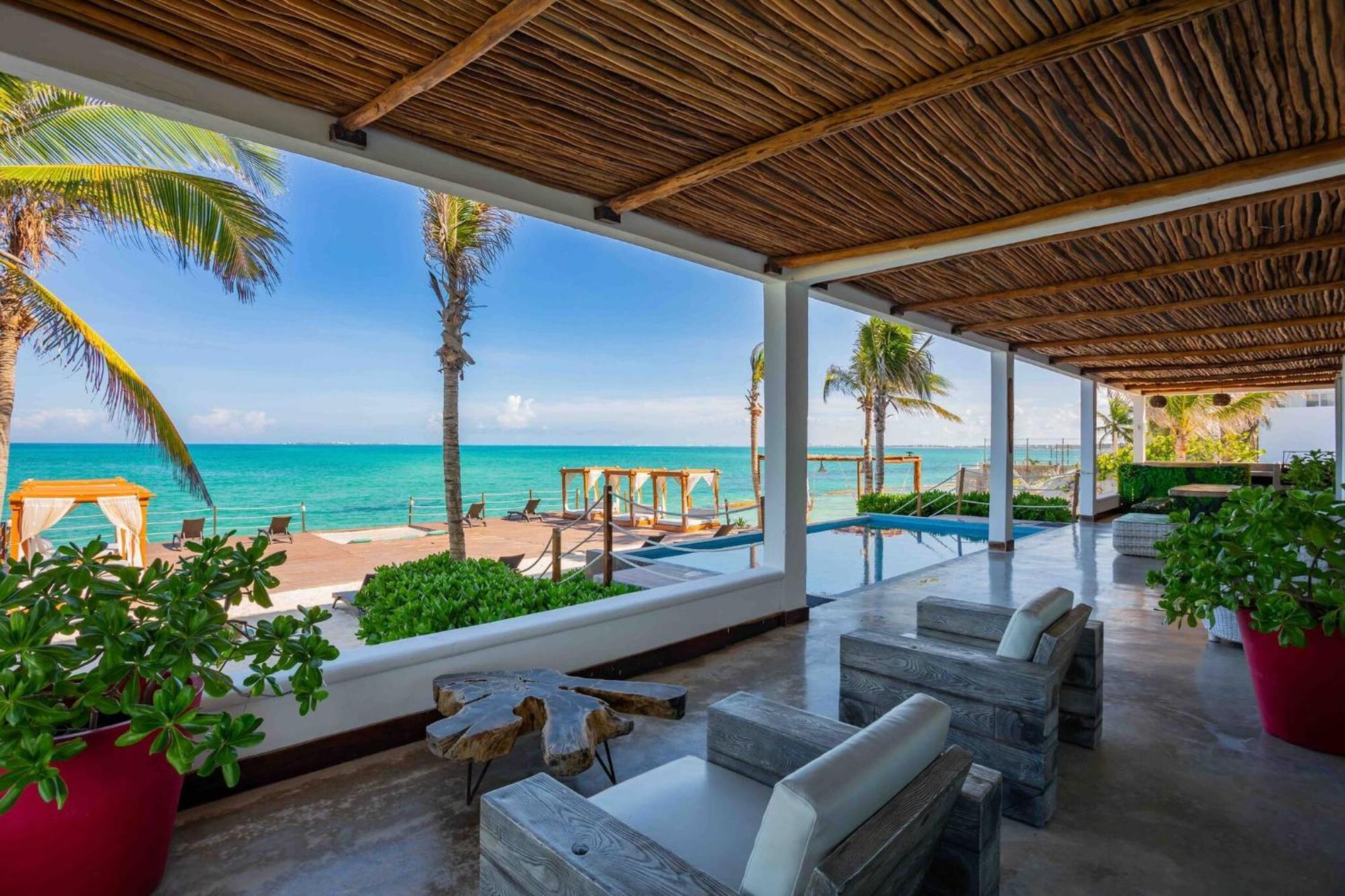 Perfect Location For Families And Weddings *