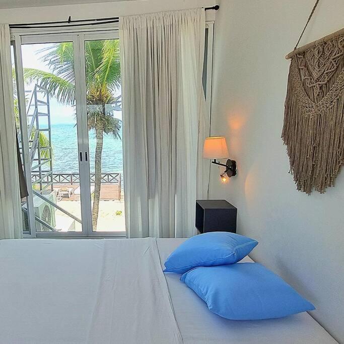 Villa House & Yacht Seaside Sunrise Haven Cancún