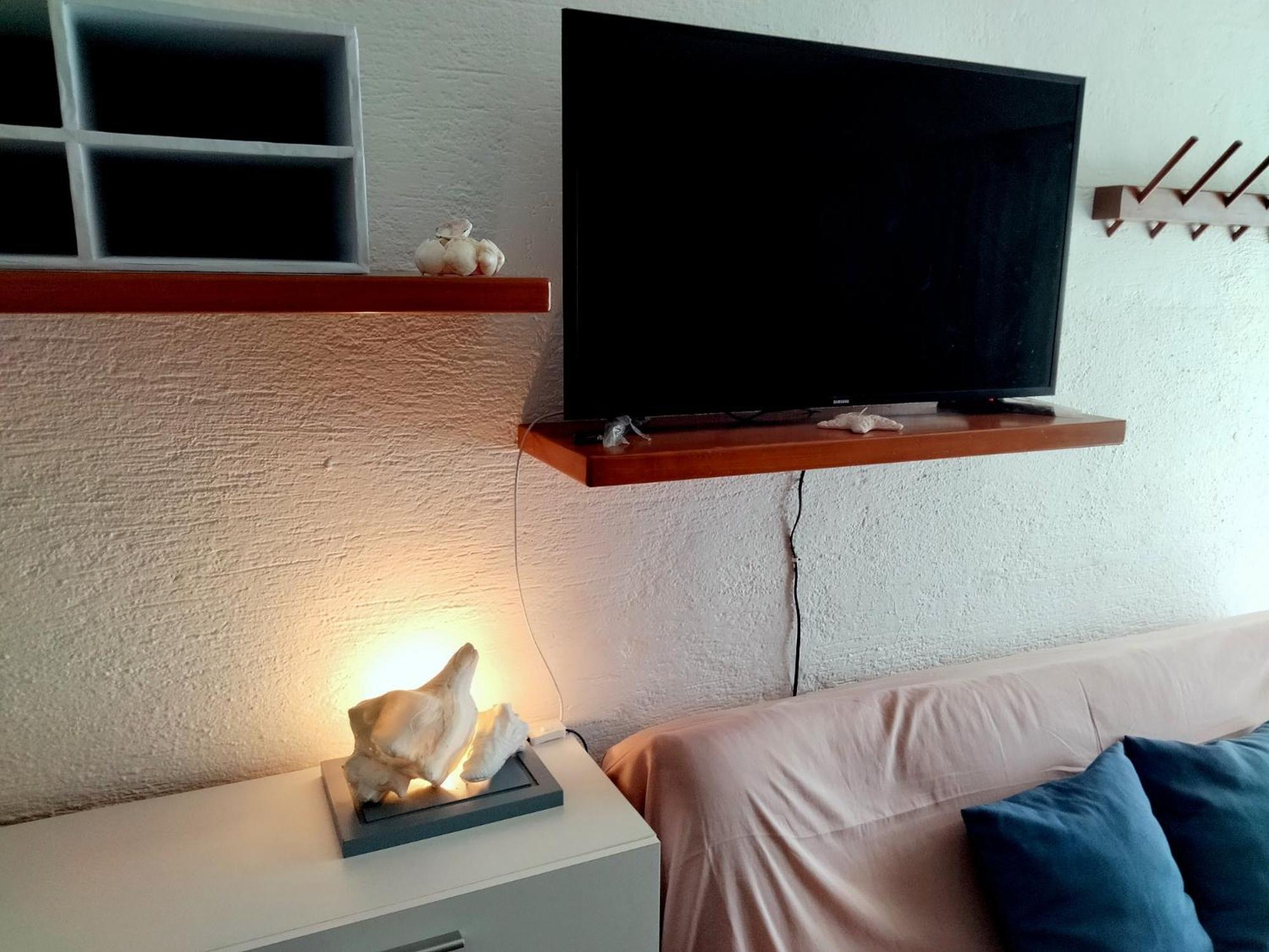 Brisas Zh *