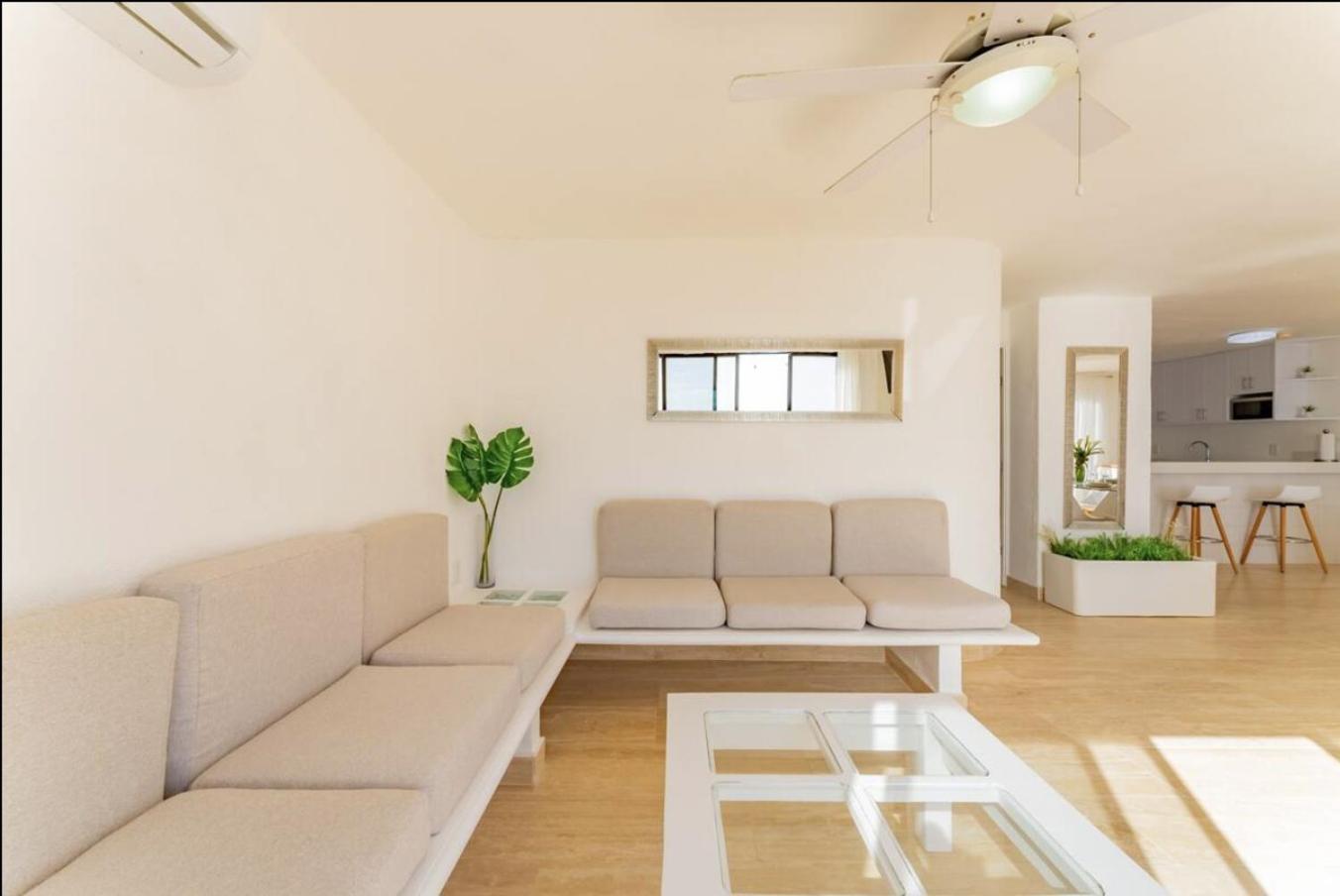 Apartamento Beachfront In Zone *