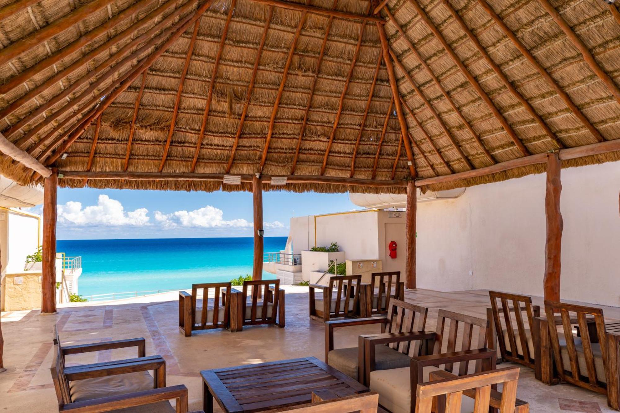 Beachfront In Zone Apartamento