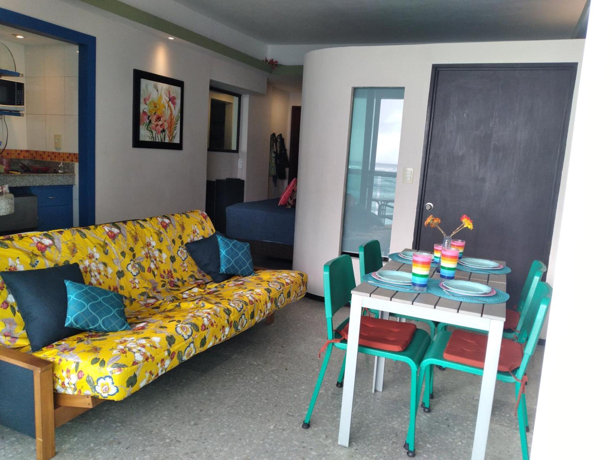 Apartamento 1 Bedroom Seaview In Ocean Dream
