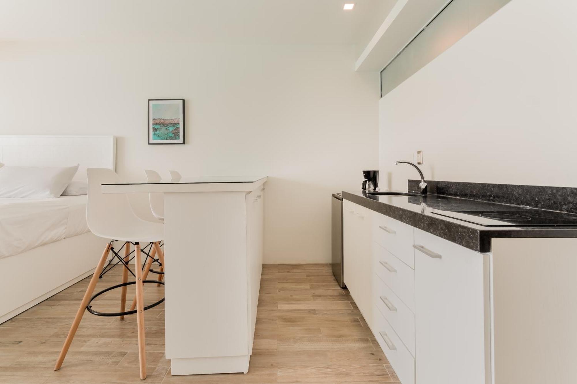 The Ocean Vibes By Casa Paraiso Apartahotel