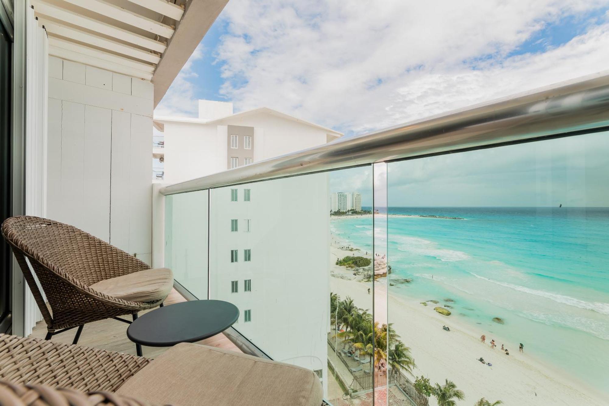 The Ocean Vibes By Casa Paraiso *