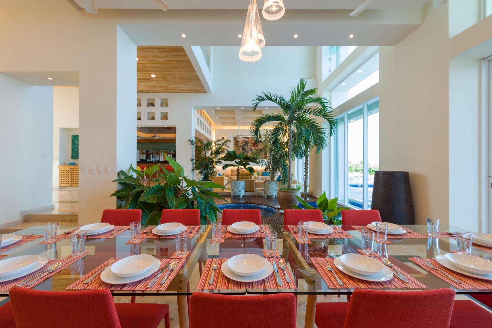 Punta Sam - Beachfront Luxury Villa Cancún