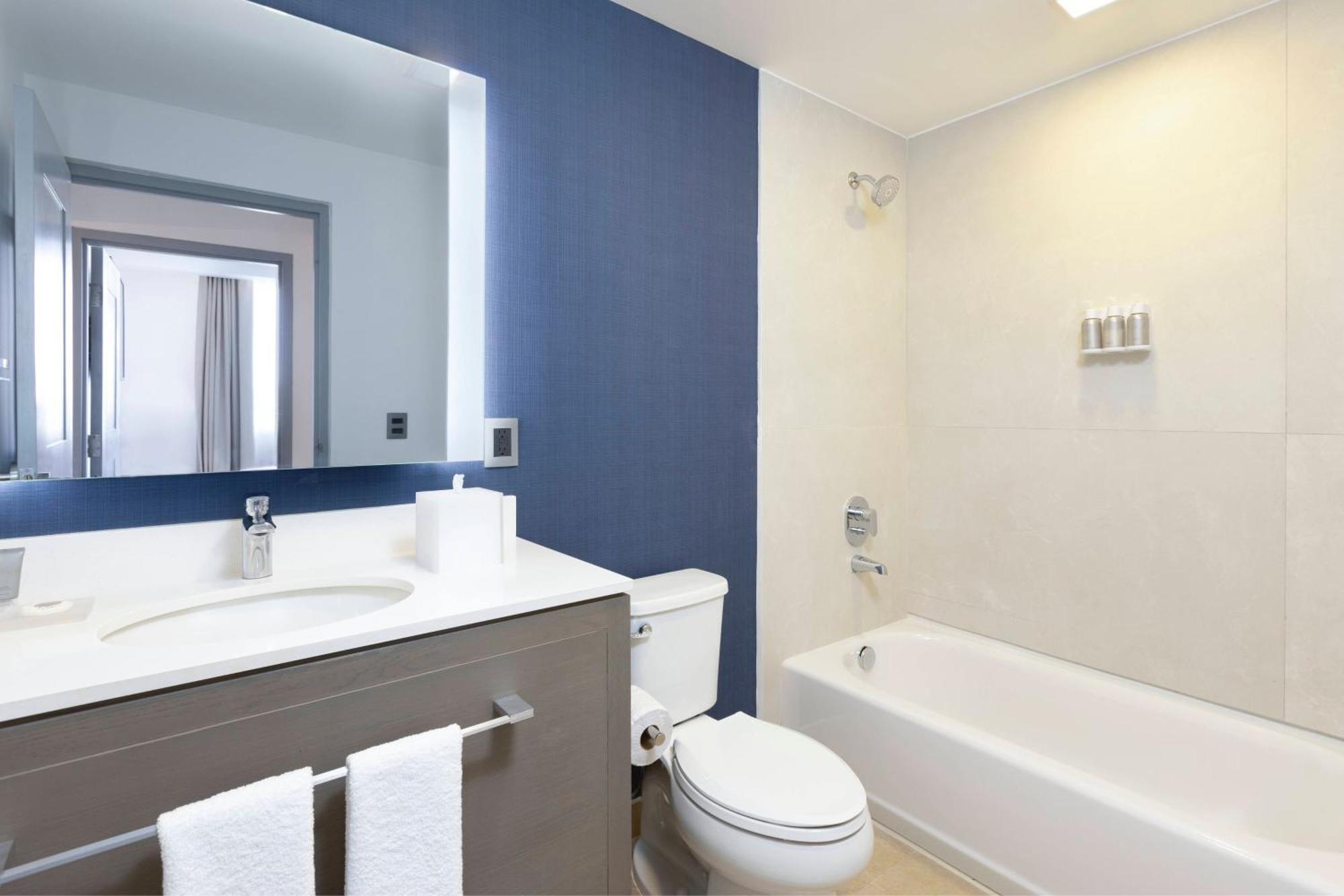 By Marriott Zone Hotel