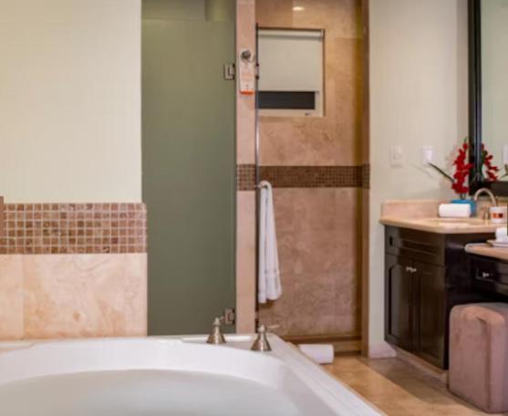 Hotel Del Palmar Luxury Beach & Spa 5*