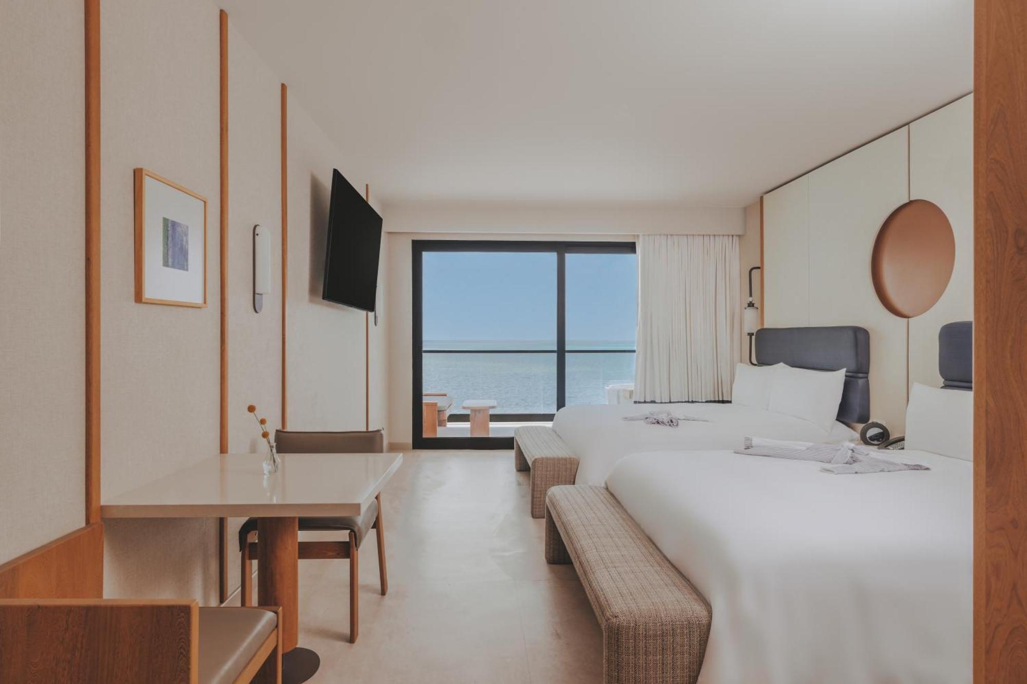 Ava Resort