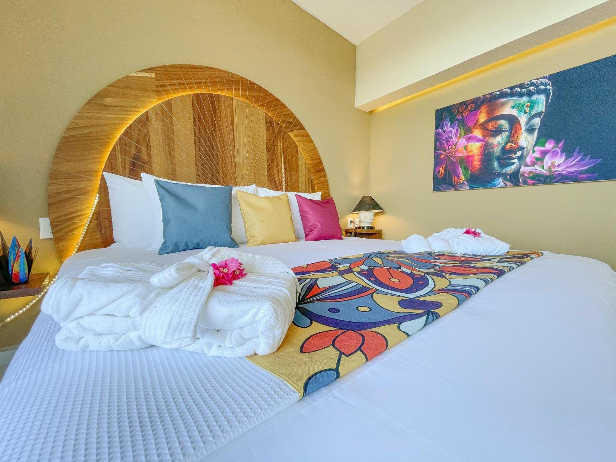 Resort Akuazul Adults Only