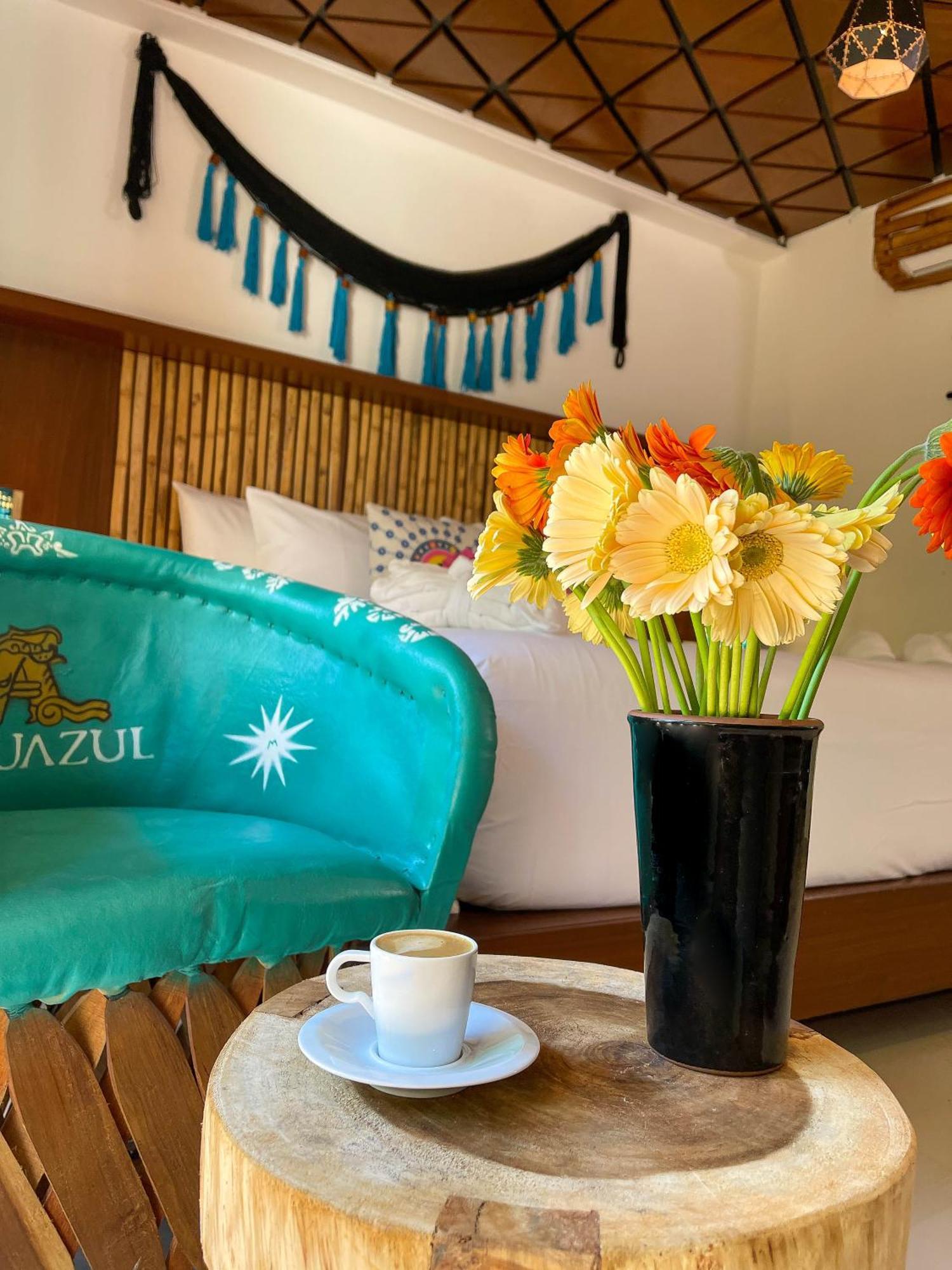 Akuazul Adults Only *