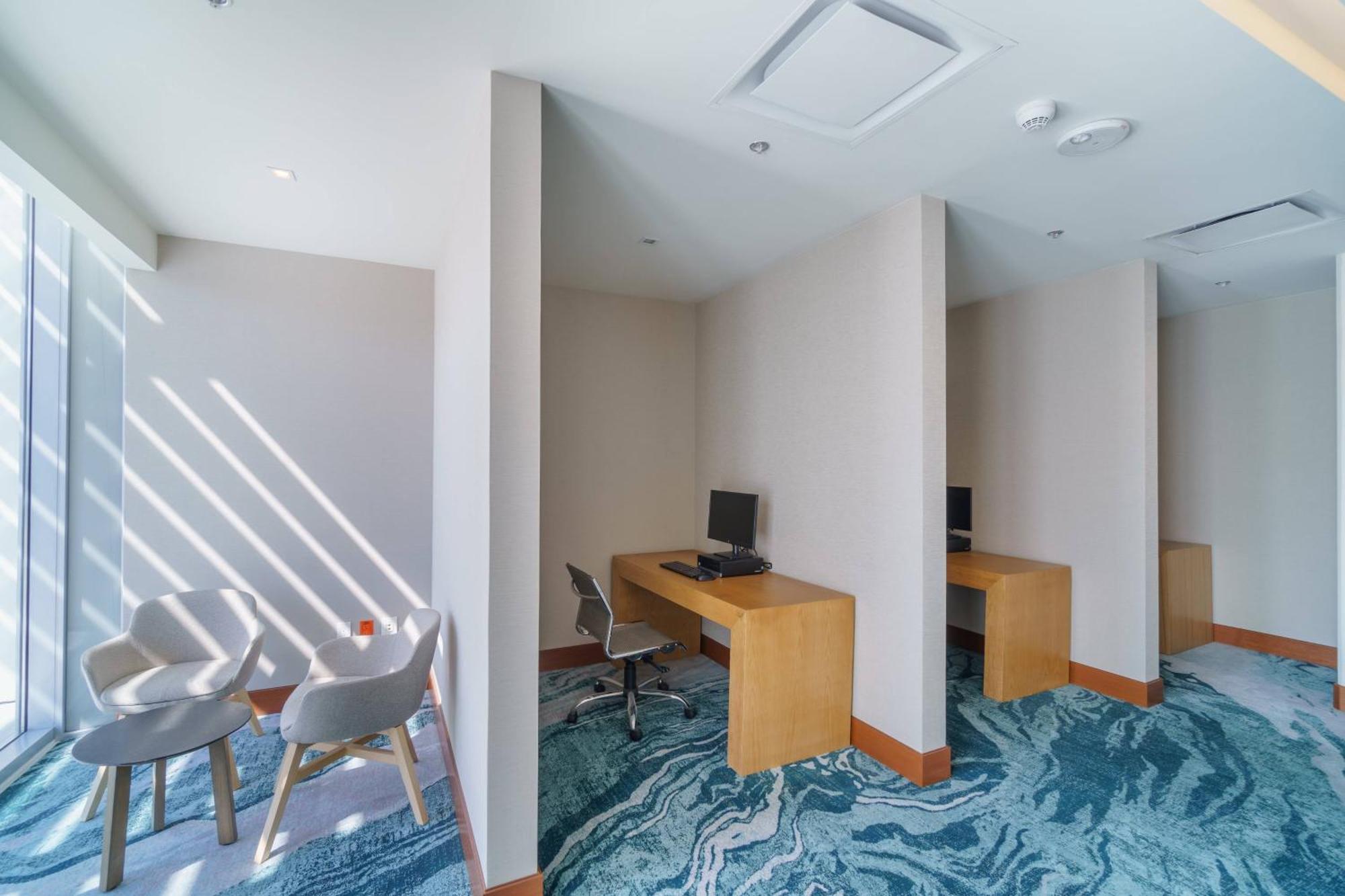 Renaissance & Marina Hotel 5*