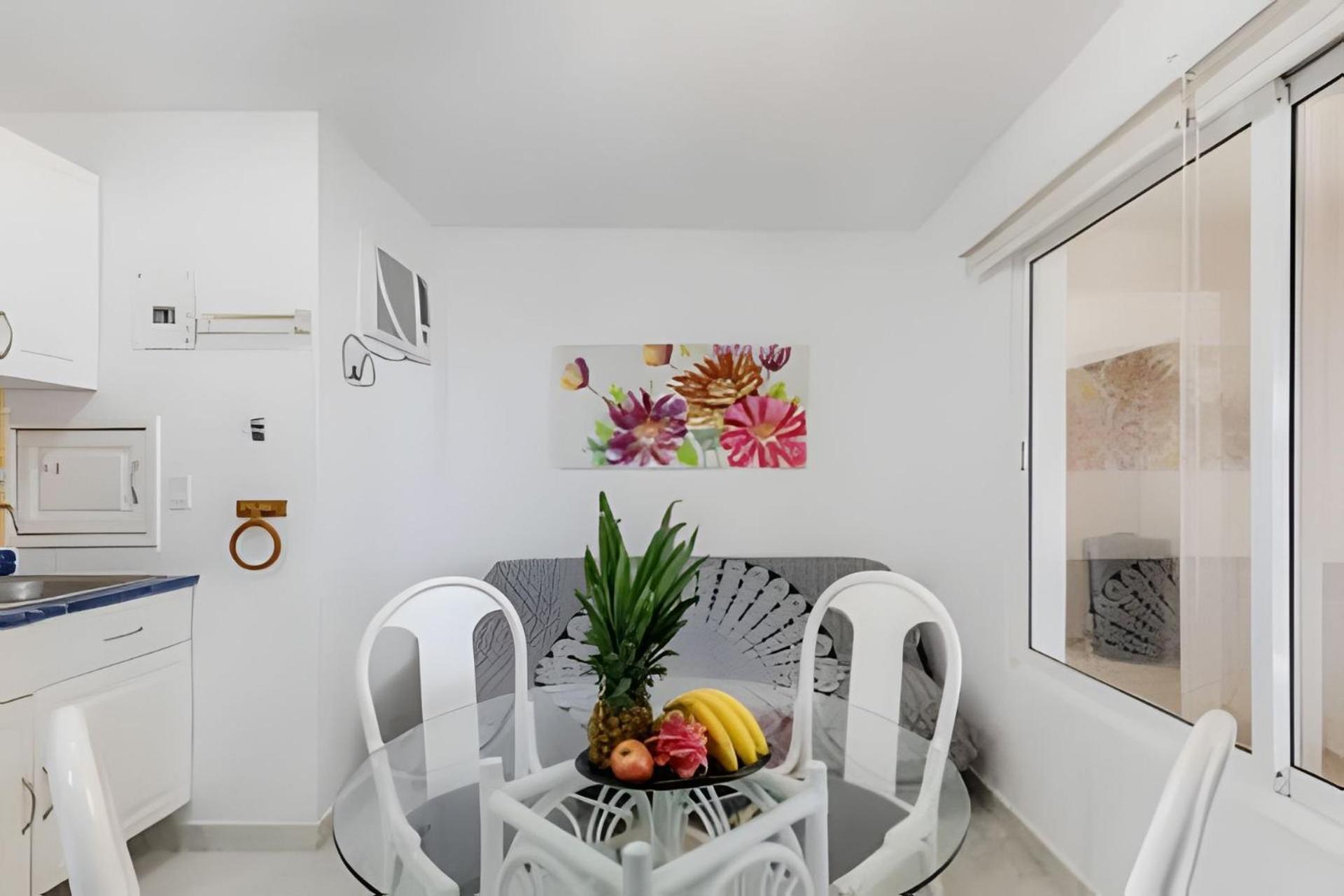 Apartamento Brisas - *