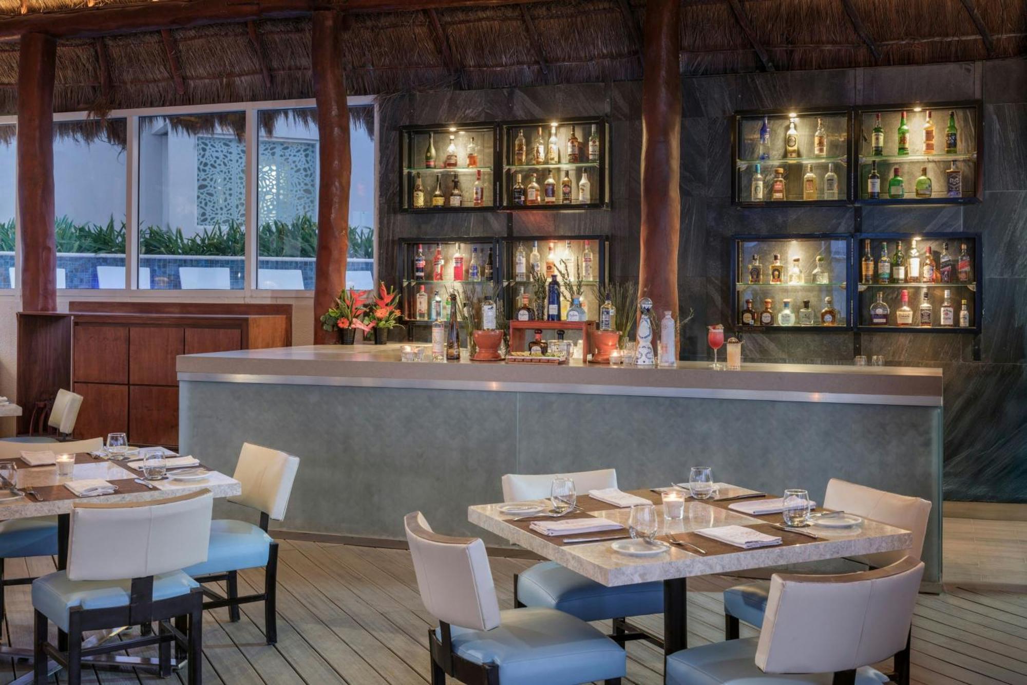 The Westin & Resort Cancún