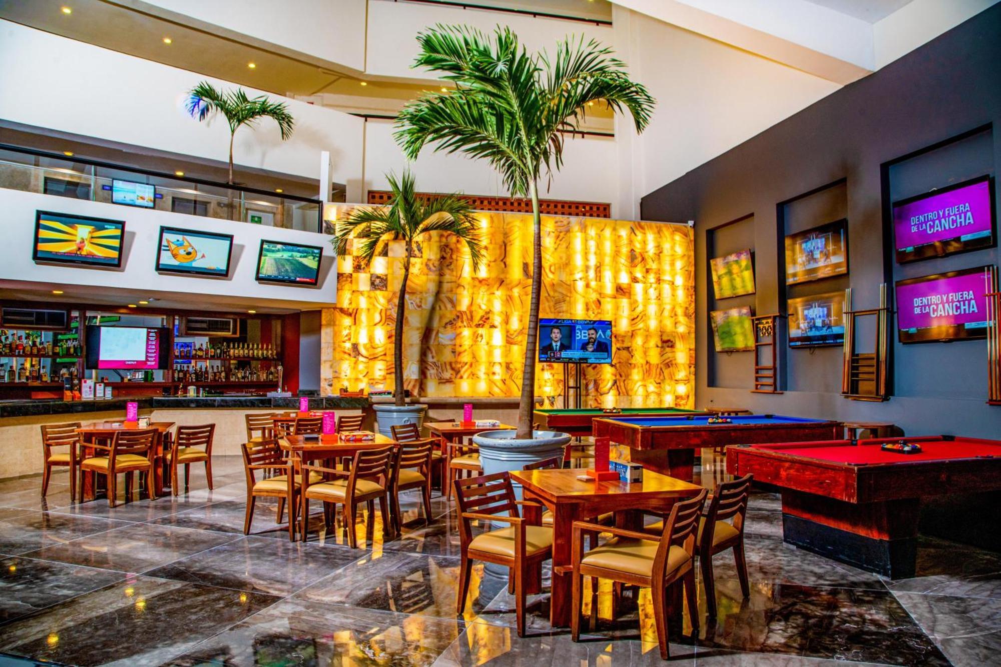Resort Oasis Palm Cancún