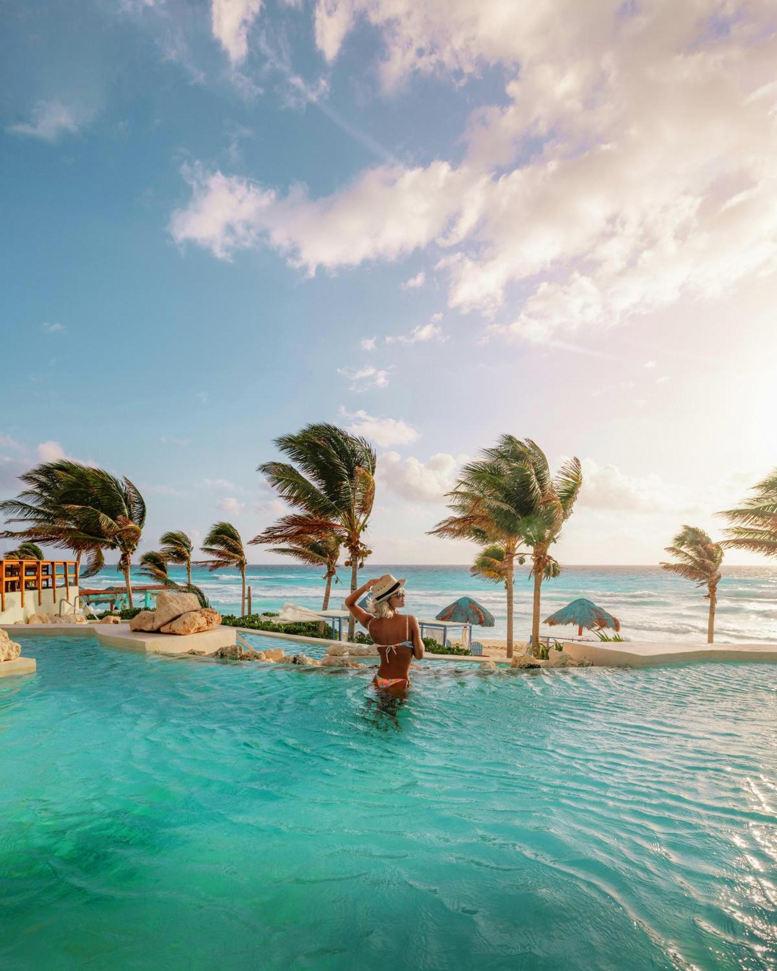 Resort The Pyramid By Oasis 5*