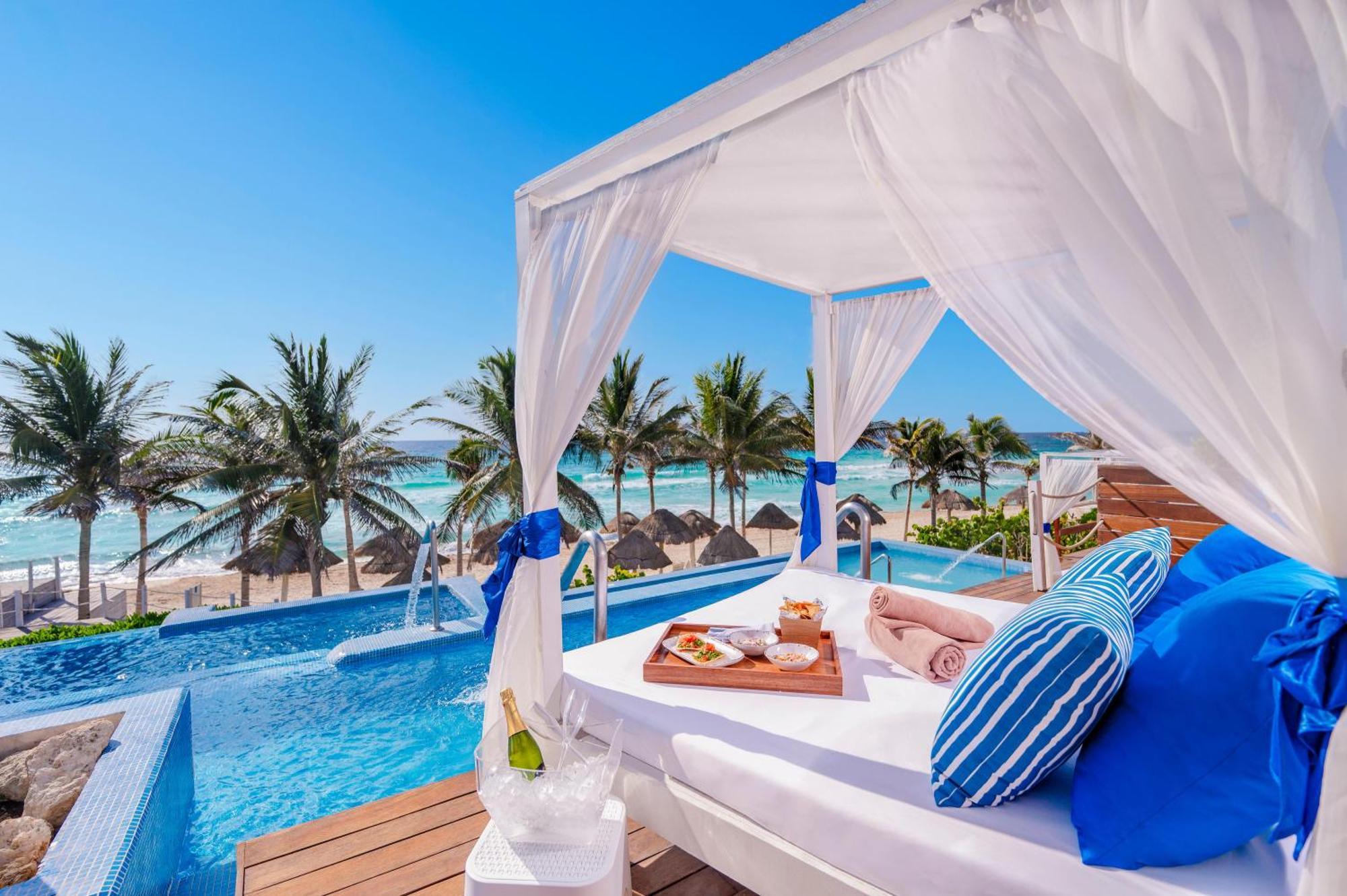 The Pyramid By Oasis 5*