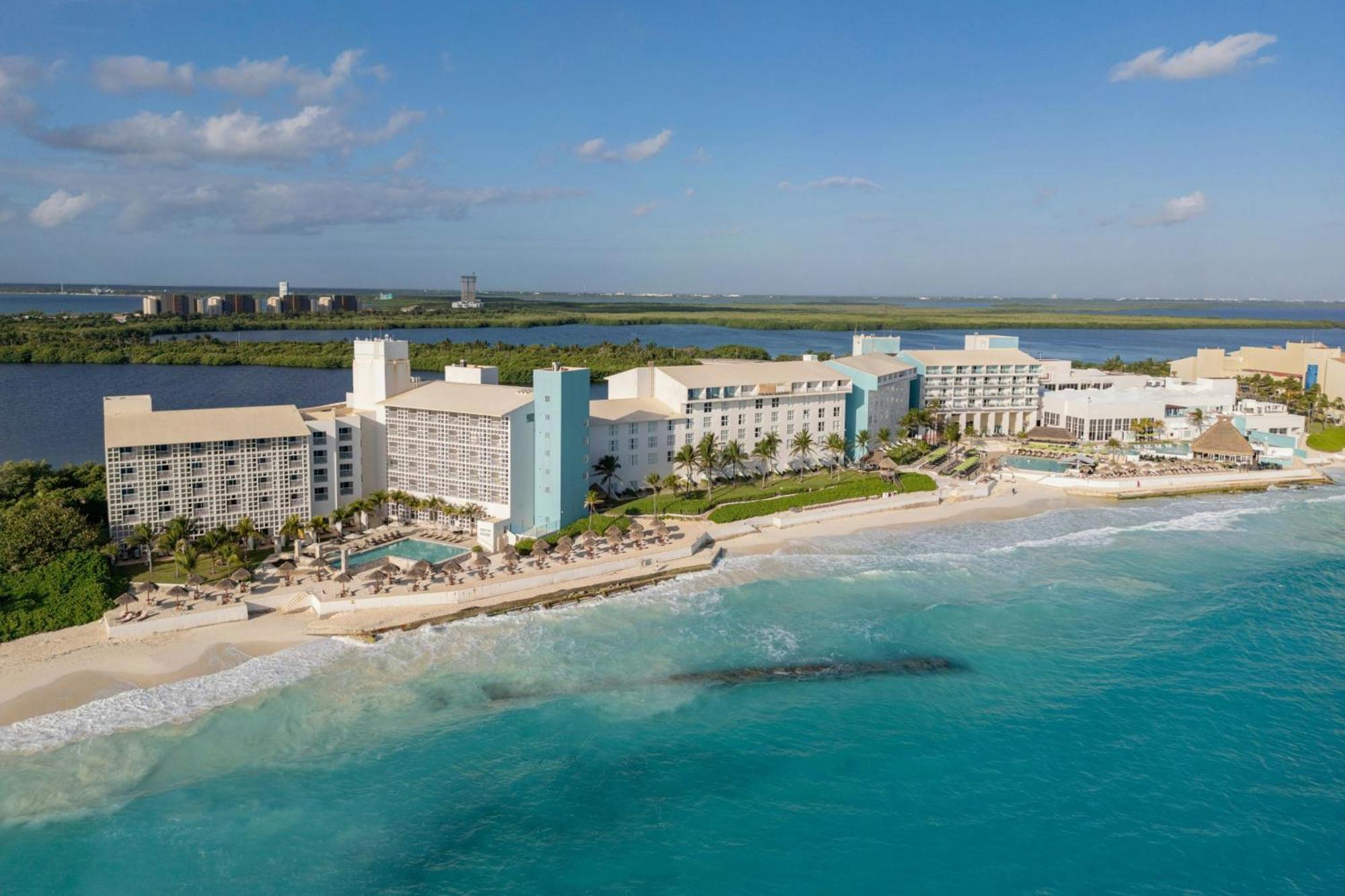 The Westin & 4* Cancún