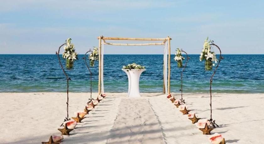 Finest Playa Mujeres Hotel 5*