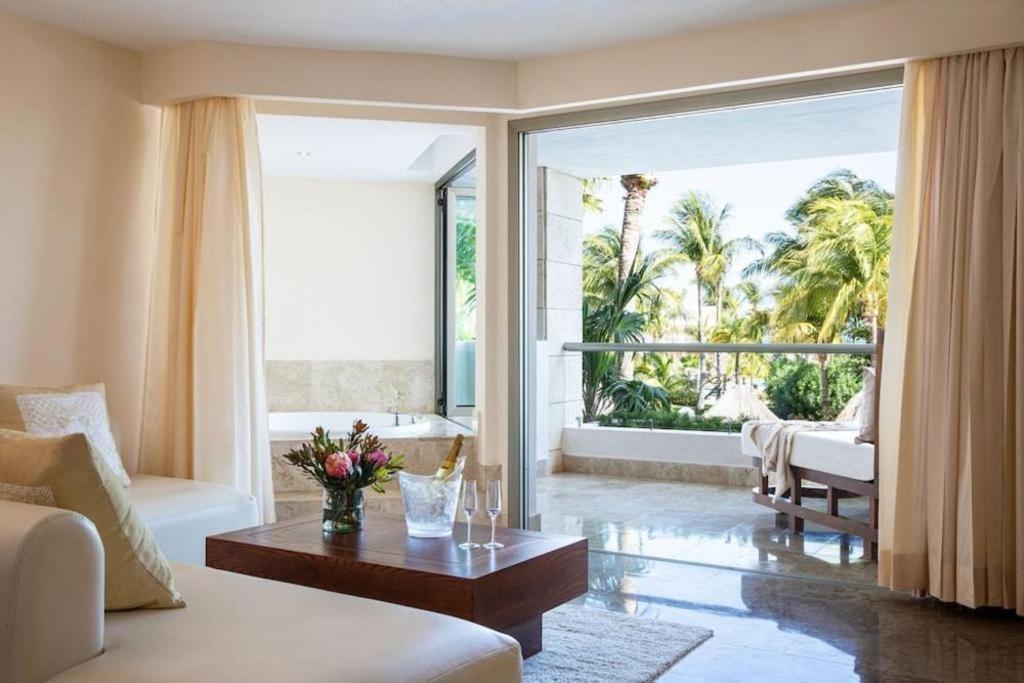 Excellence Playa Mujeres (adults Only) Hotel Cancún