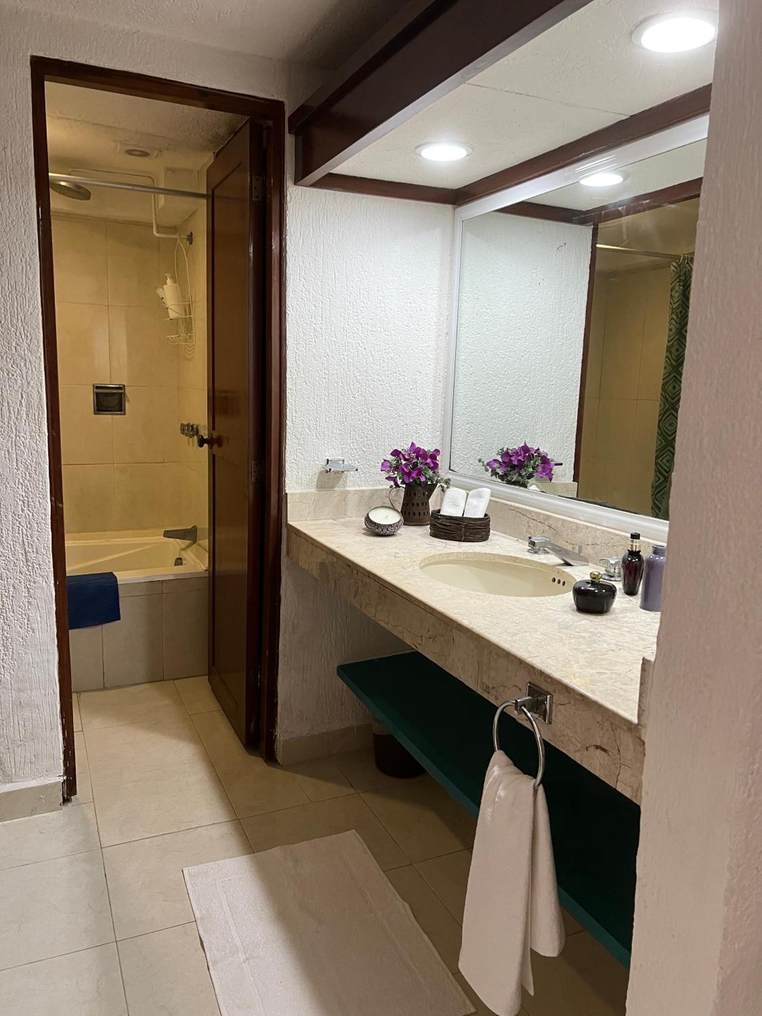 Beautiful A Few Stps To Sea Apartamento Cancún