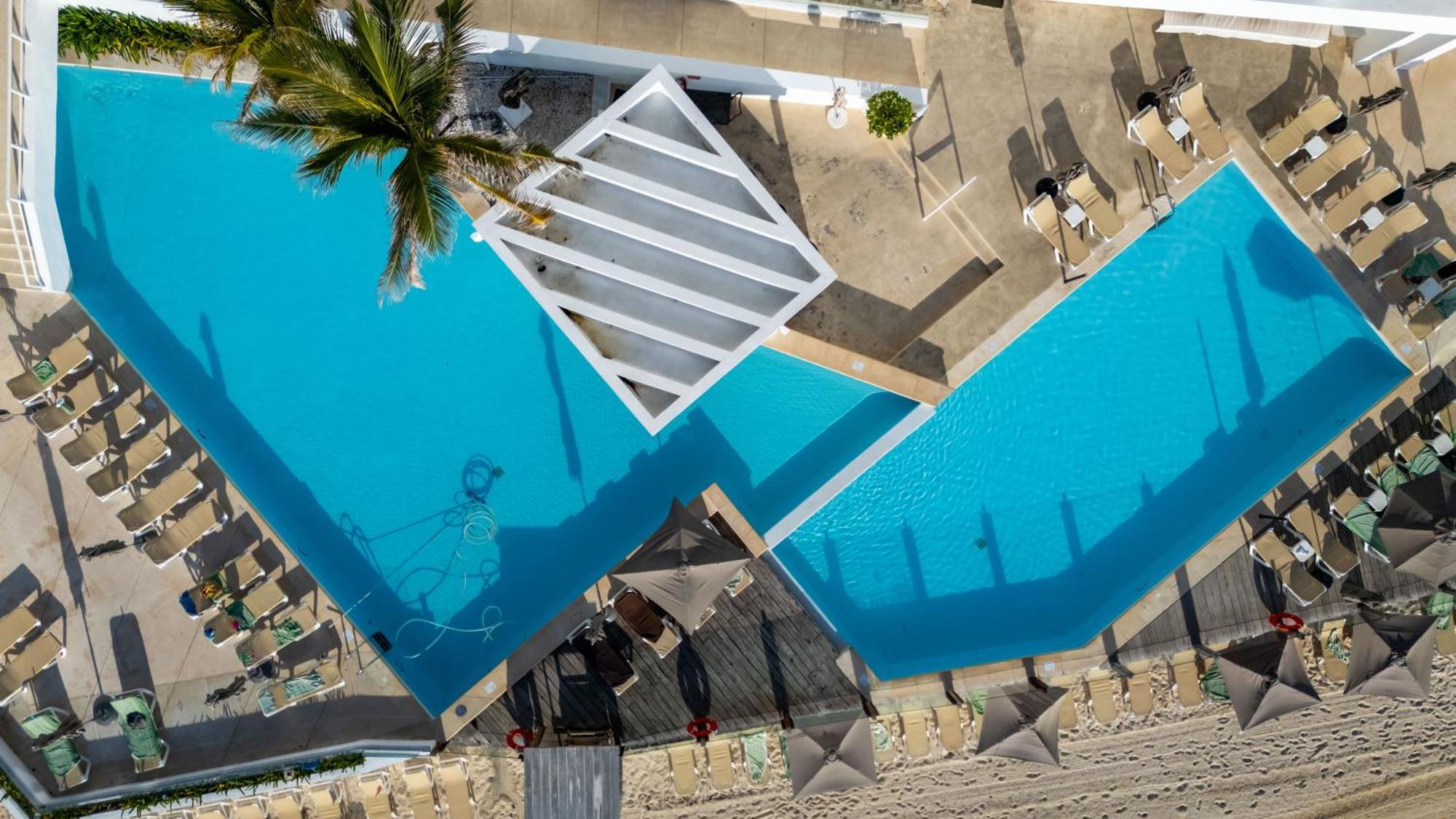 Ocean View Modern & Luxury Amenities *
