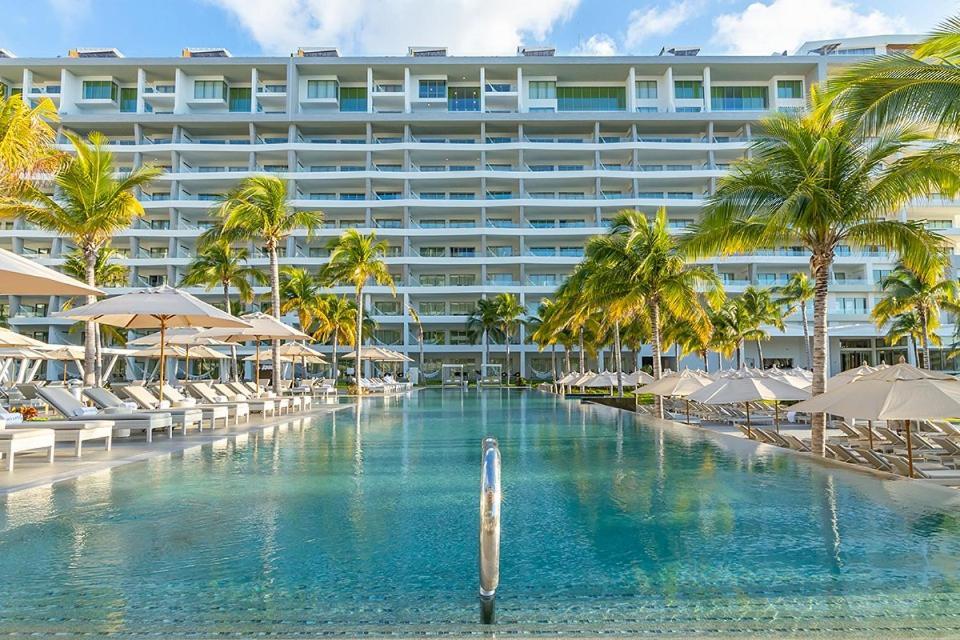 Garza Blanca & Cabos Cancún