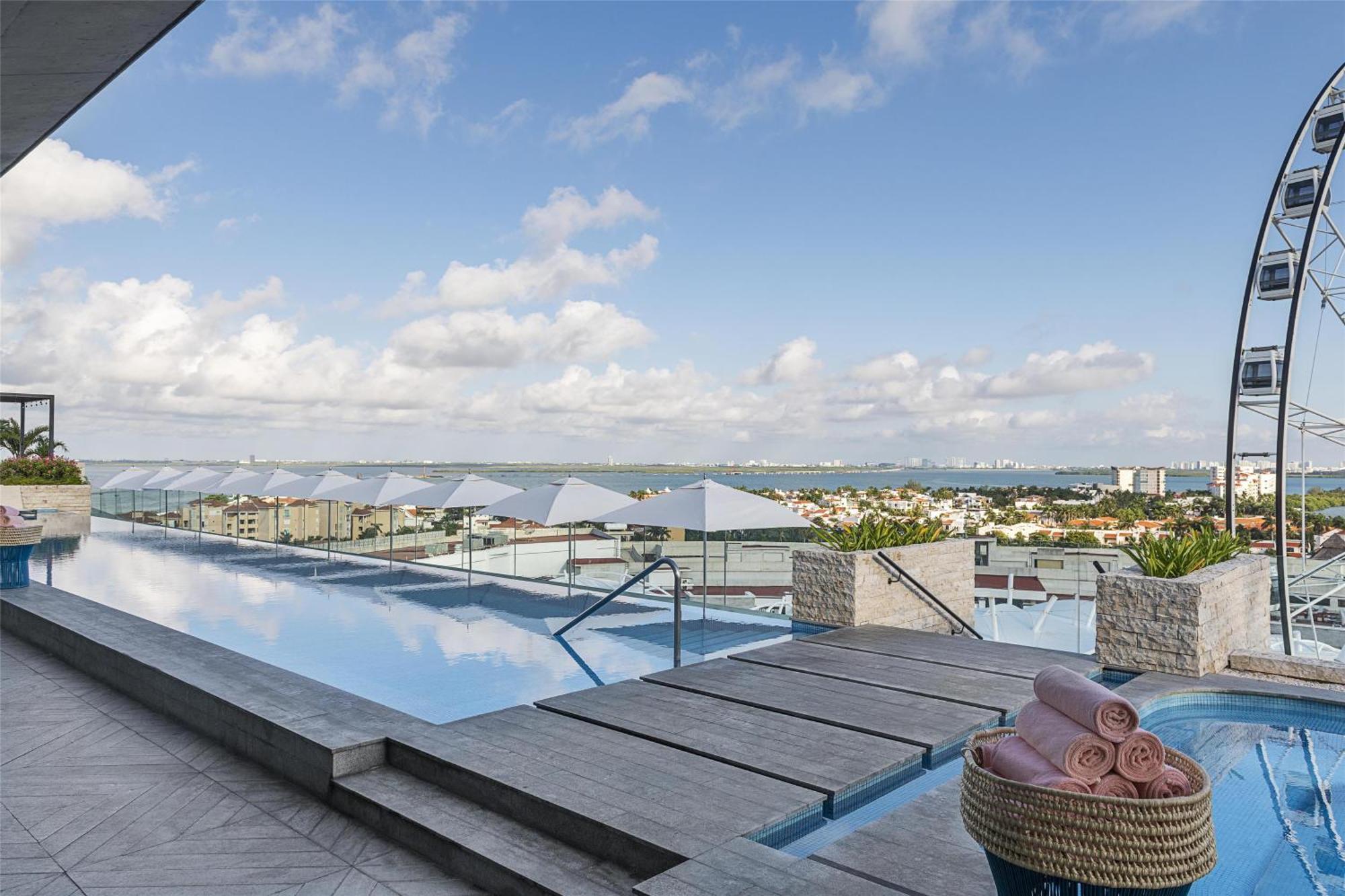 Hotel Canopy By Hilton La Isla