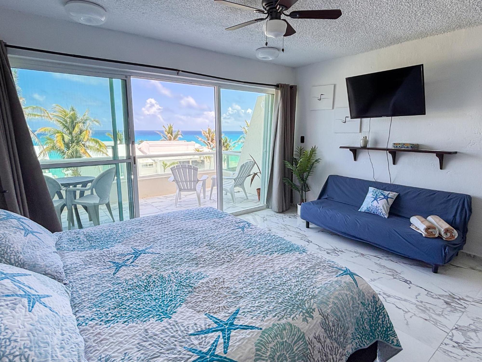 Brisas Shores Terrace, Beachfront 1 Bedroom With Pool, Zone *