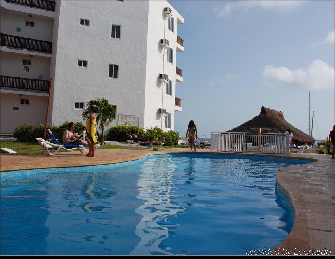 Imperial Perlas Hotel Cancún